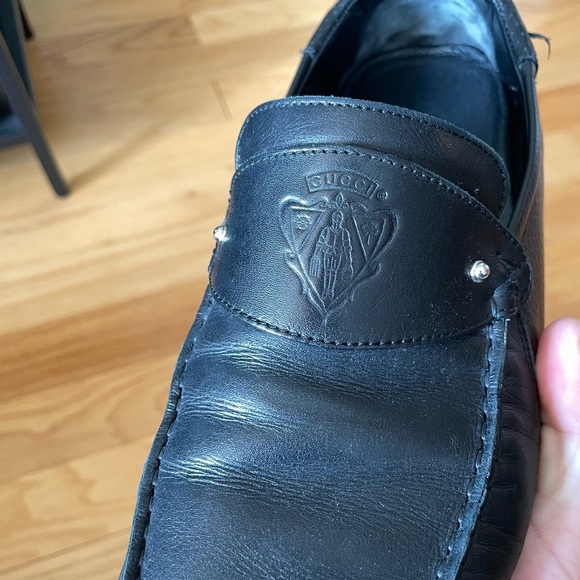 Gucci Hysteria Crest Loafers - Picture 2 of 7